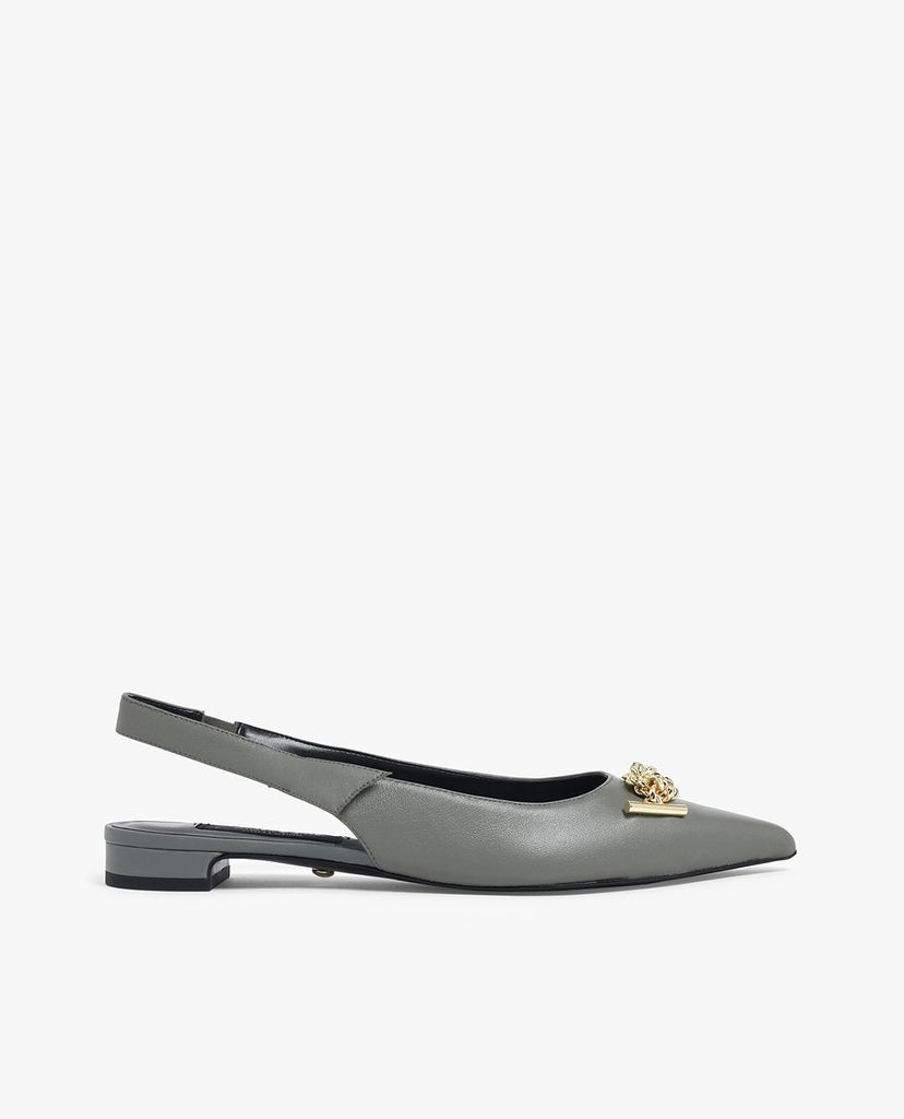 CHARLES & KEITH - Giày đế bệt mũi nhọn Knotted Chain Detail