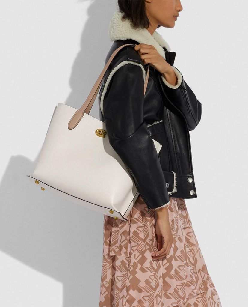 COACH - Túi đeo vai nữ chữ nhật Willow Tote