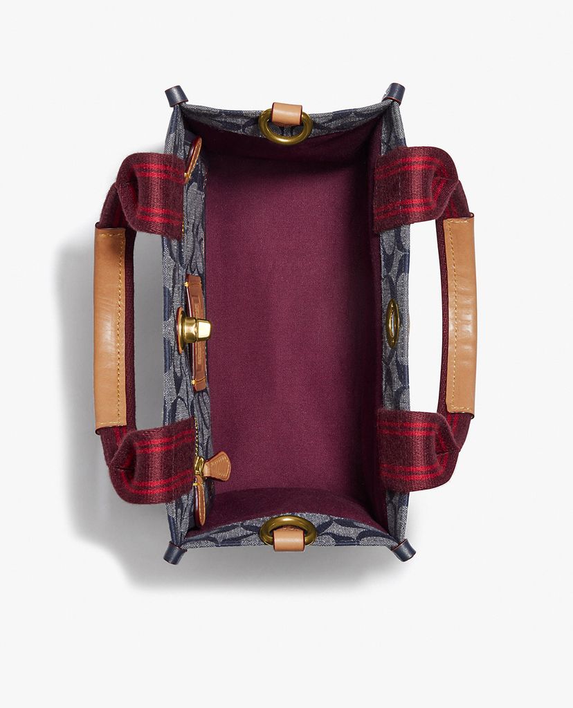 COACH - Túi tote nữ phom vuông 22 In Signature Chambray