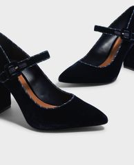 CHARLES & KEITH - Giày cao gót mũi nhọn đế trụ Block Heel