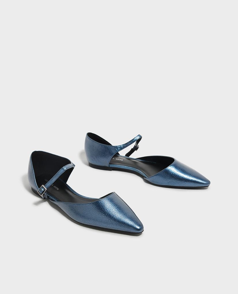 CHARLES & KEITH - Giày đế bệt nữ mũi nhọn Asymmetrical Pointed