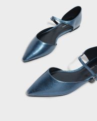 CHARLES & KEITH - Giày đế bệt nữ mũi nhọn Asymmetrical Pointed
