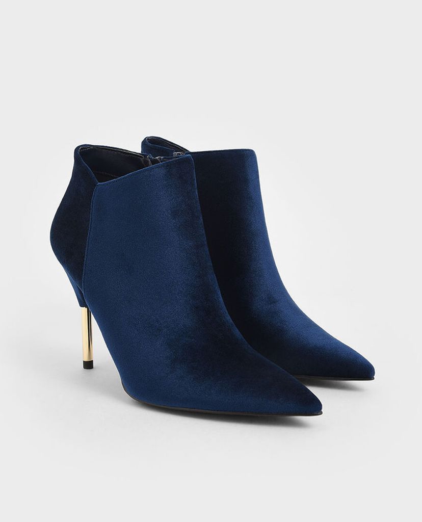 CHARLES & KEITH - Giày boots nữ mũi nhọn Velvet Metallic Stiletto Heel