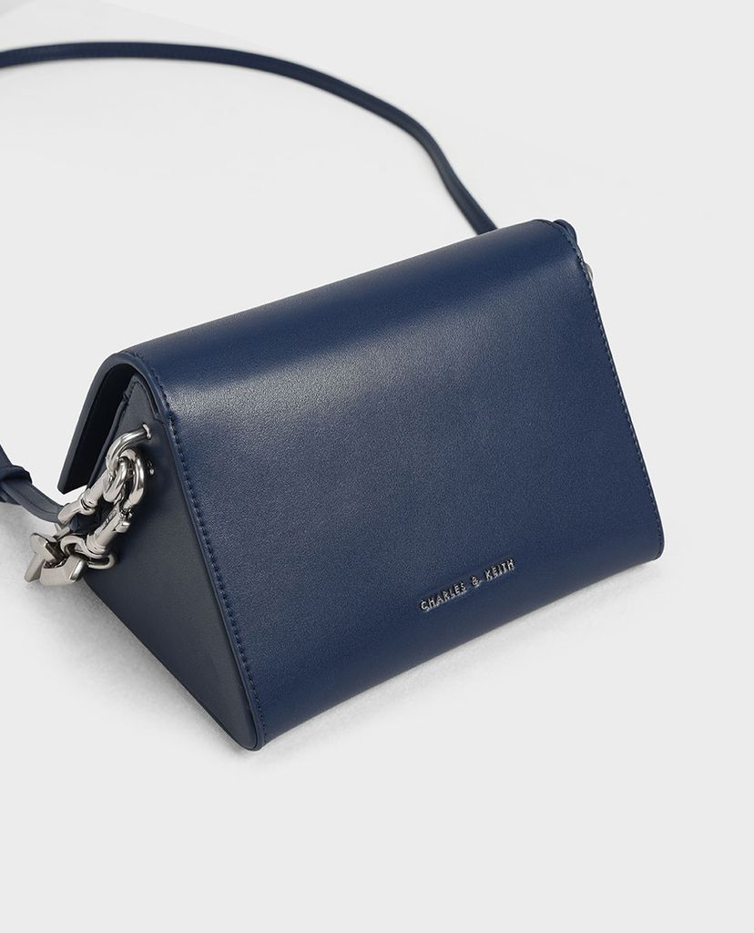 CHARLES & KEITH - Túi xách tay Chunky Chain Handle