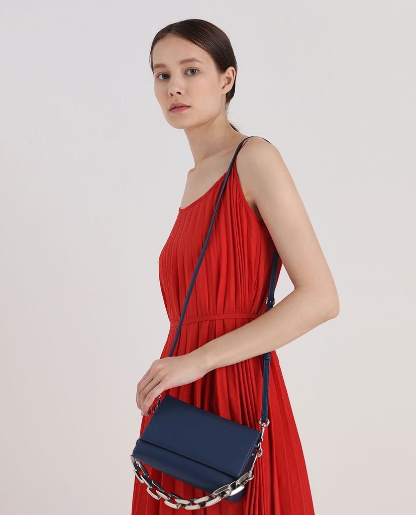 CHARLES & KEITH - Túi xách tay Chunky Chain Handle