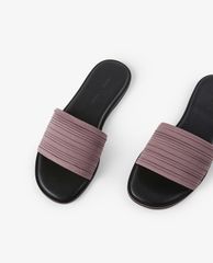 CHARLES & KEITH - Dép nữ quai ngang thời trang