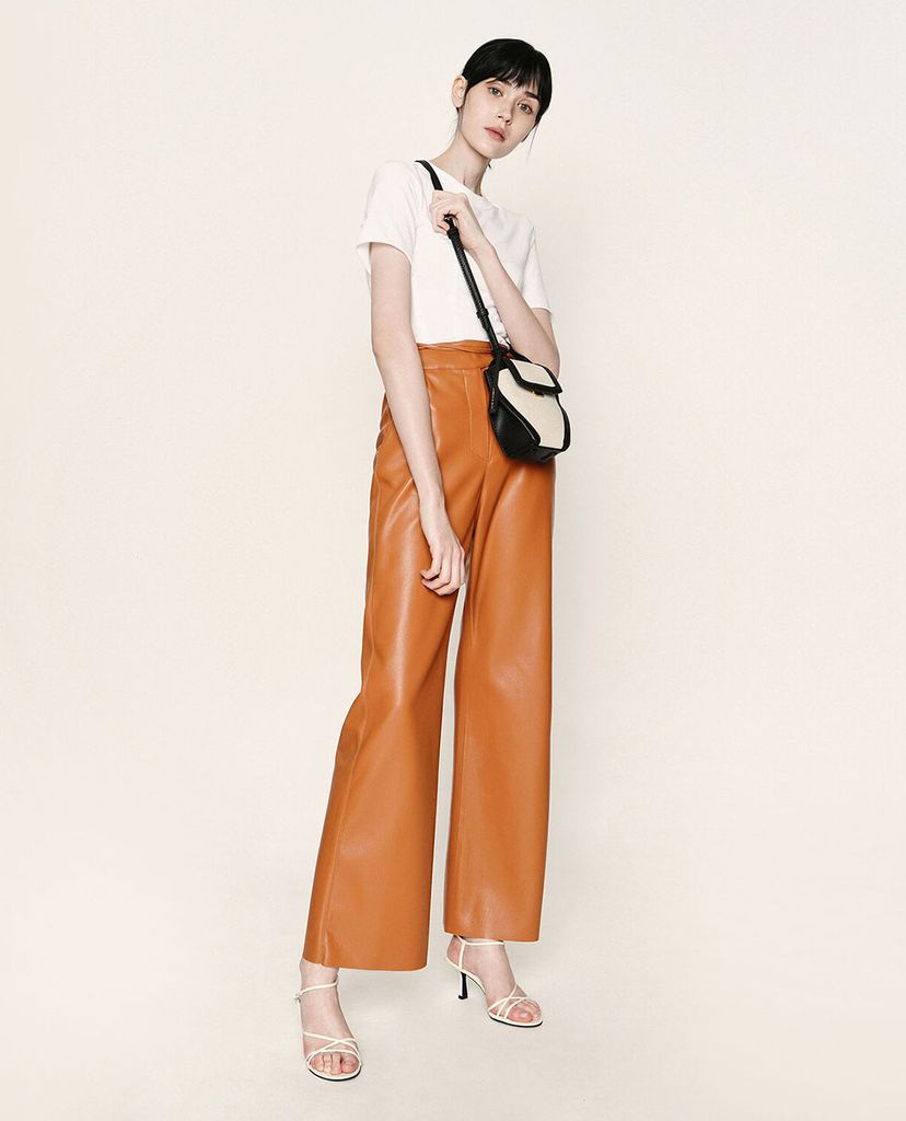 CHARLES & KEITH - Túi đeo chéo nữ đa giác Geometric