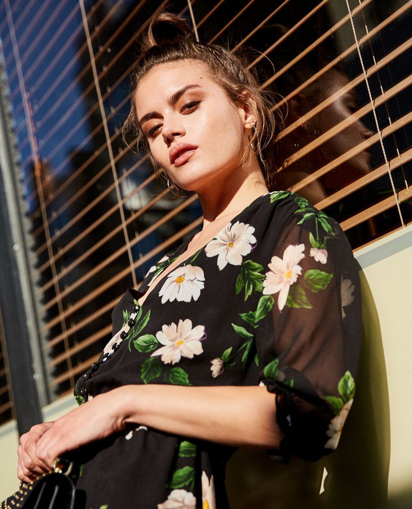 THE KOOPLES - Đầm mini tay ngắn cổ V Floral Print