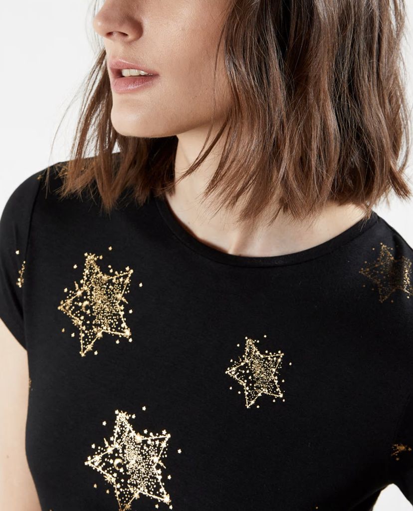 TED BAKER - Áo thun nữ tay ngắn cổ tròn Star Detail Fitted