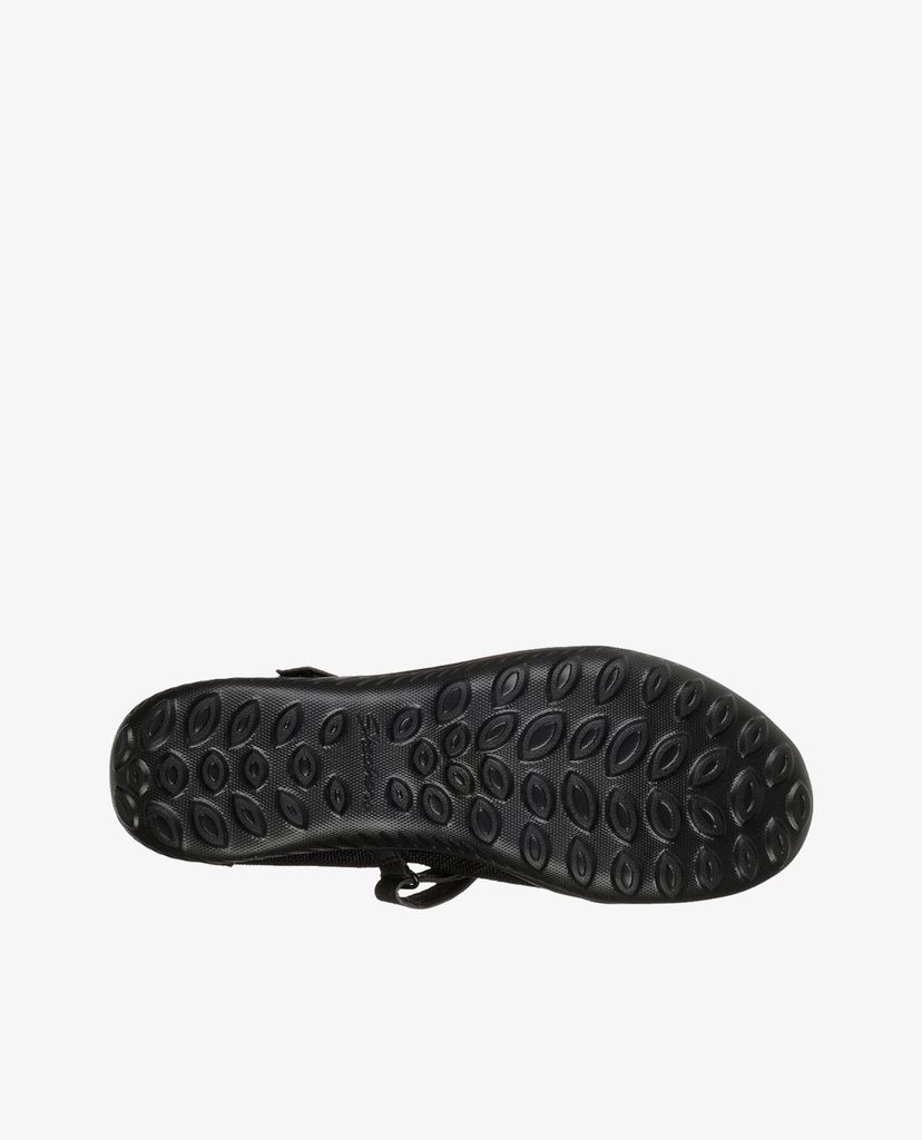 SKECHERS - Giày slip on nữ Be Light Eyes On Me