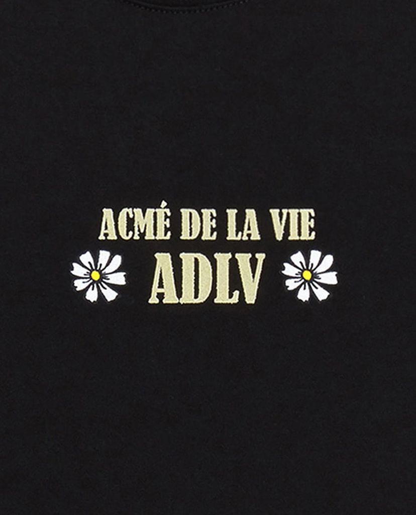 ADLV - Áo thun ngắn tay cổ tròn Daisy