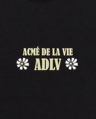 ADLV - Áo thun ngắn tay cổ tròn Daisy