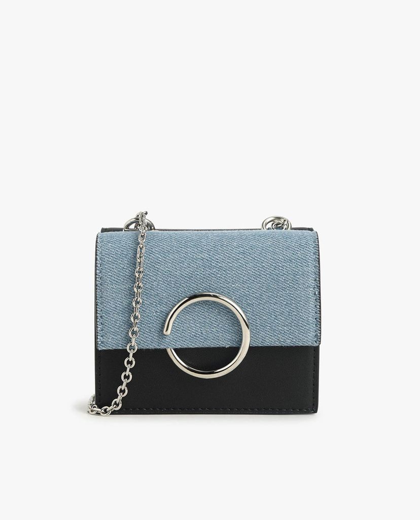 CHARLES & KEITH - Ví cầm tay nữ phom vuông Ring Detail