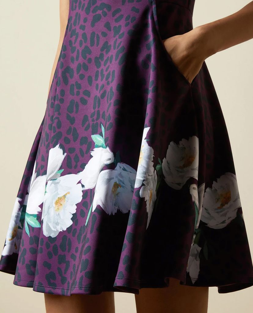 TED BAKER - Đầm mini họa tiết hoa Wilderness