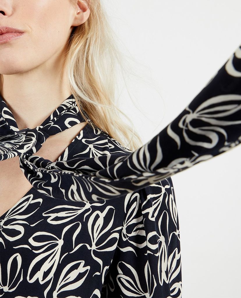 TED BAKER - Áo kiểu nữ cổ V tay dài Caarina