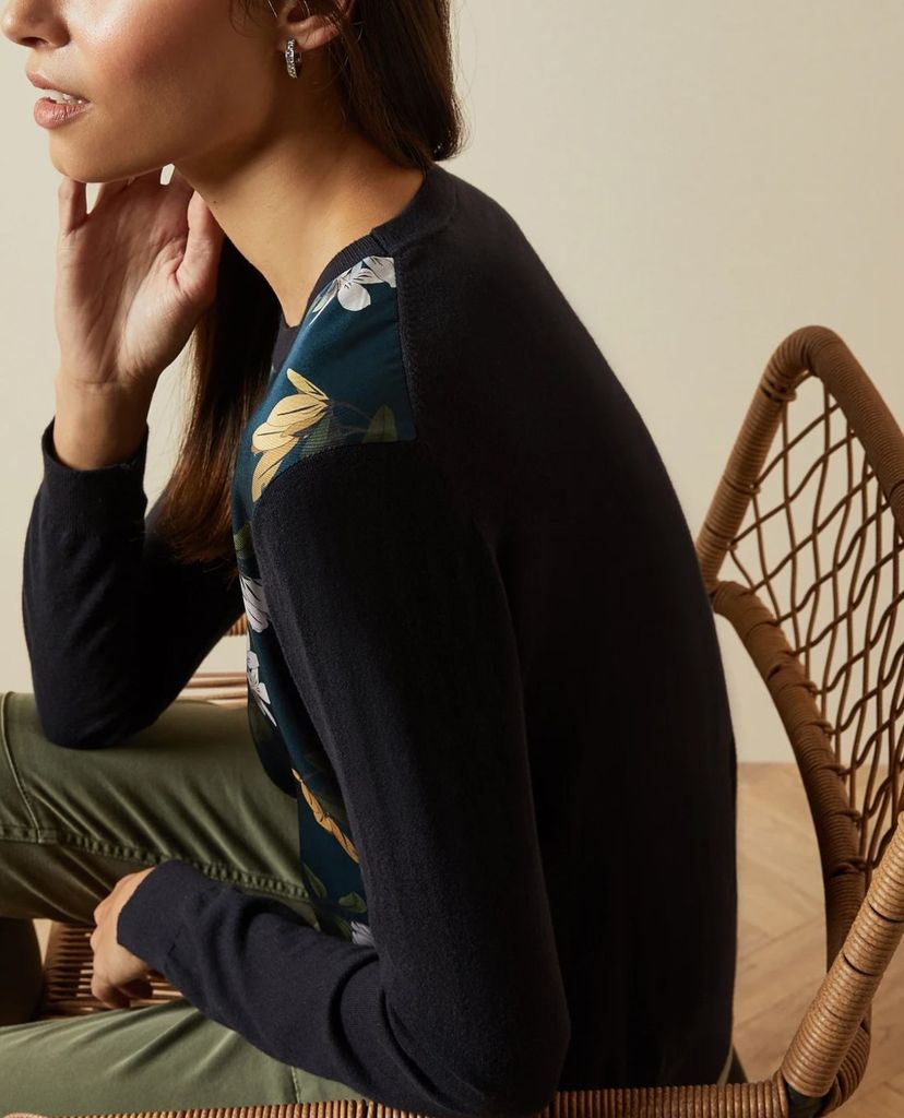 TED BAKER - Áo len nữ tay dài cổ tròn Emileiy