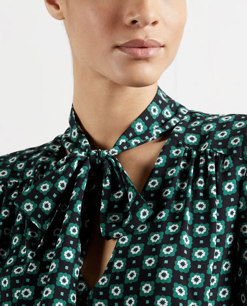 TED BAKER - Đầm mini cổ tròn tay dài Rocoo Printed