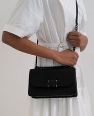 CHARLES & KEITH - Túi đeo chéo nữ nắp gập Metallic Push Lock