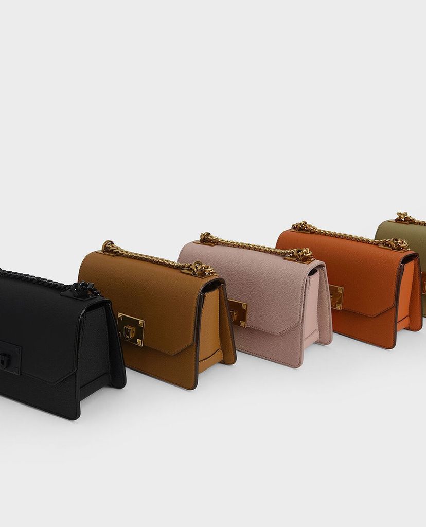 CHARLES & KEITH - Túi đeo chéo nữ nắp gập Metallic Push Lock
