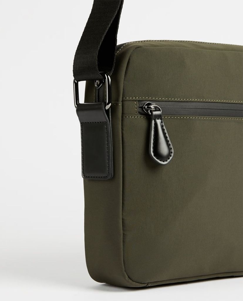 TED BAKER - Túi đeo chéo nam Mattey