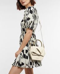 TED BAKER - Túi xách tay nữ hình đa giác Hexana