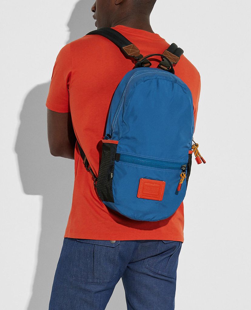 COACH - Balo nam phom bầu dục Reversible Pacer