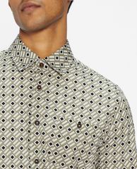 TED BAKER - Áo sơ mi nam tay ngắn phối họa tiết thời trang