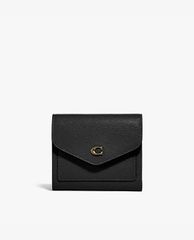 COACH - Ví nữ dáng gập phom vuông Wyn Small