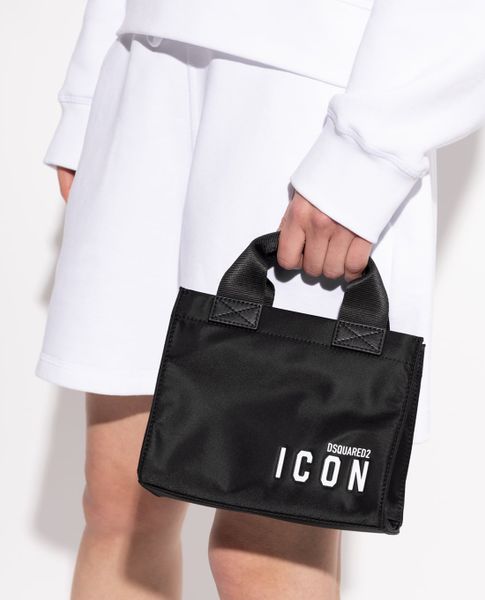 Túi DSQUARED2 phù hợp với phong cách nào