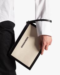 DSQUARED2 - Ví cầm tay nữ chữ nhật khóa zip phối logo
