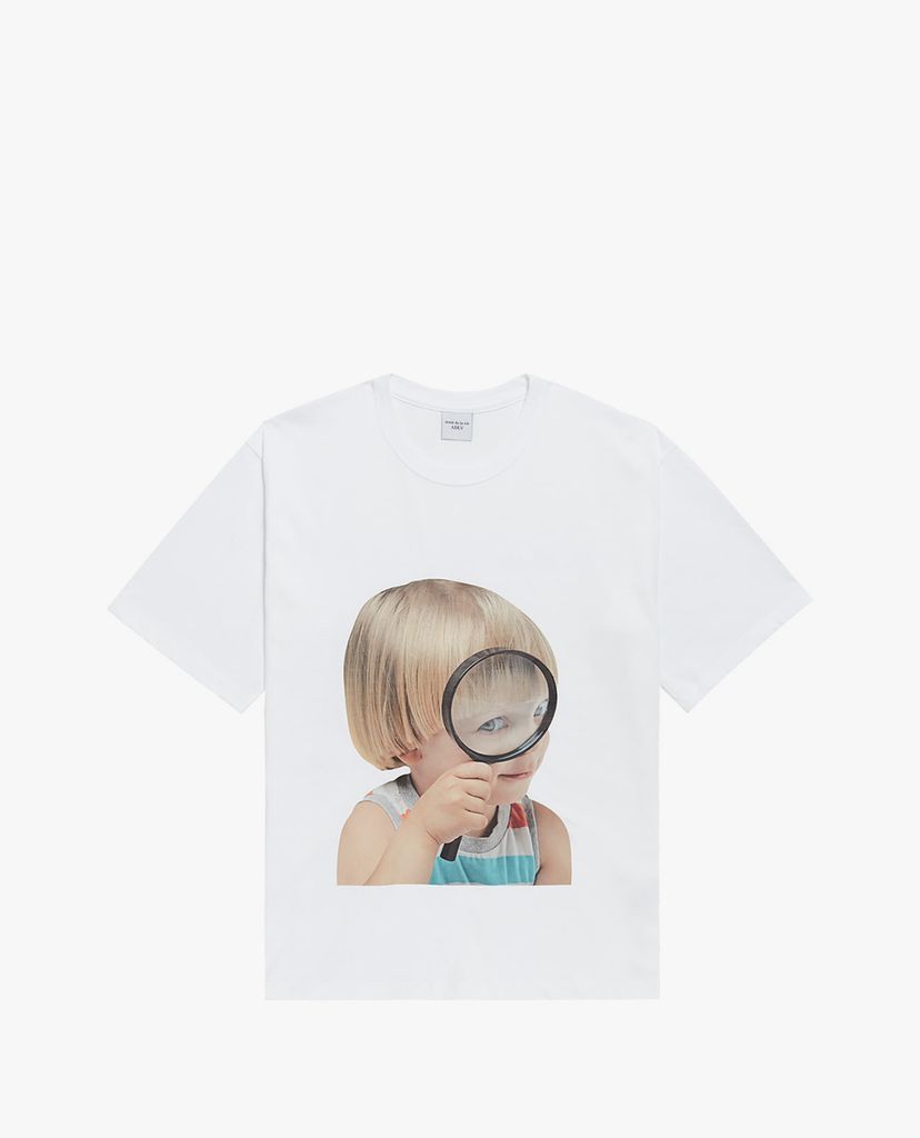ADLV - Áo thun ngắn tay cổ tròn Baby Face Magnifier
