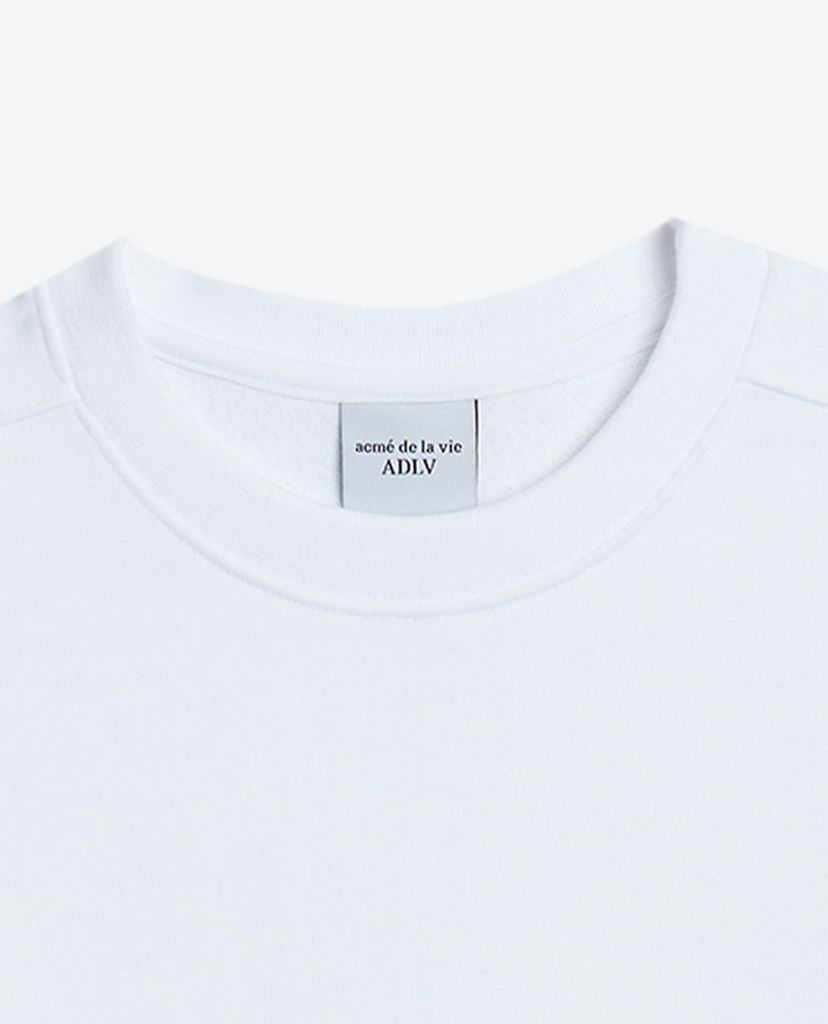ADLV - Áo sweatshirt tay dài cổ tròn Baby Face