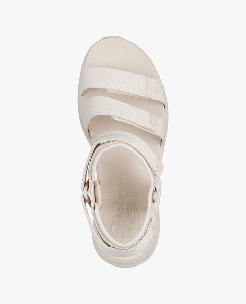 Mặc áo dài đi giày gì - PEDRO Slingback