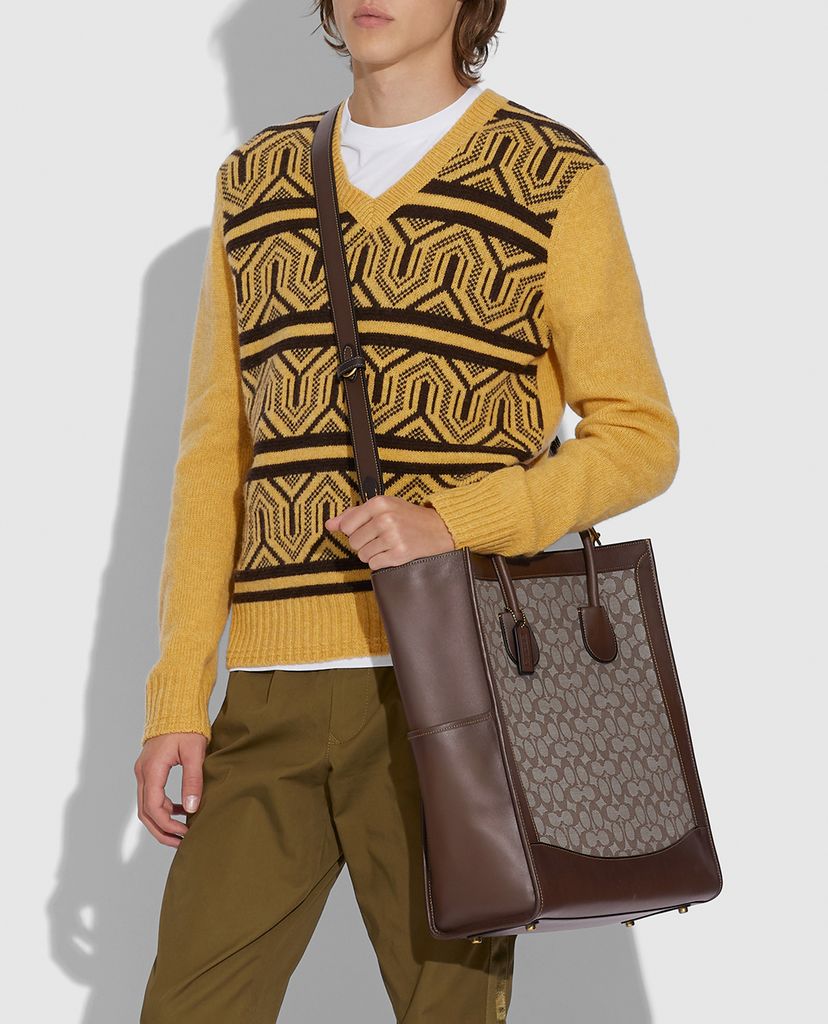 COACH - Túi đeo vai chữ nhật Tall Tote In Signature Jacquard