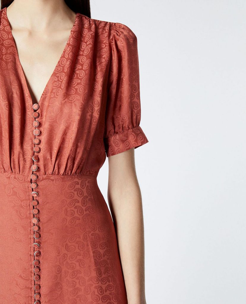 THE KOOPLES - Đầm midi cổ V tay ngắn phối nút bọc thời trang
