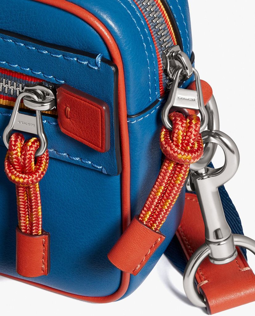 COACH - Túi đeo chéo nam chữ nhật Varsity