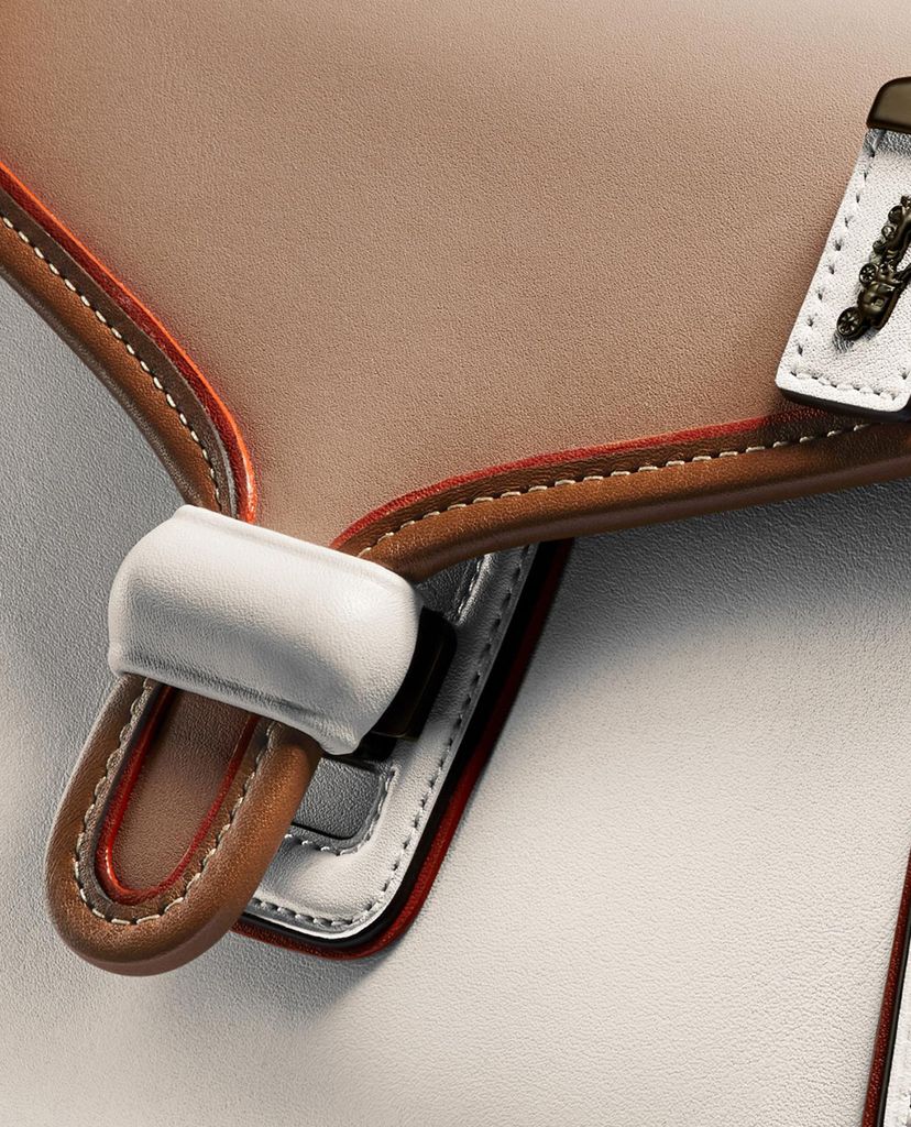 COACH - Túi xách tay nữ nắp gập Courier Carryall 23