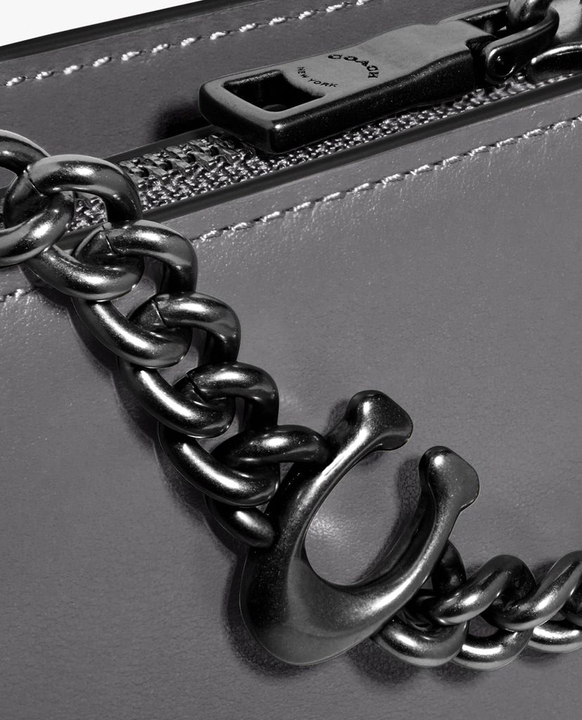 COACH - Túi đeo chéo nữ chữ nhật Signature Chain