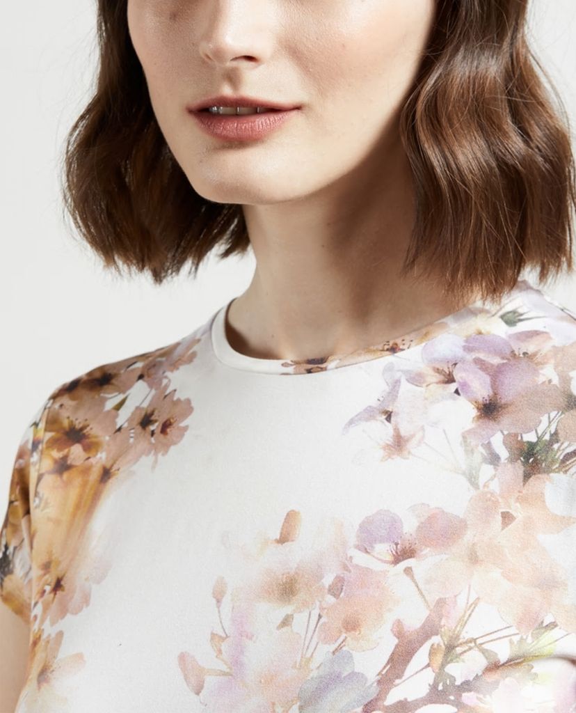TED BAKER - Áo thun nữ tay ngắn cổ tròn Ayleyc