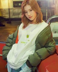 ADLV - Áo sweatshirt tay dài cổ tròn Tennis Shop
