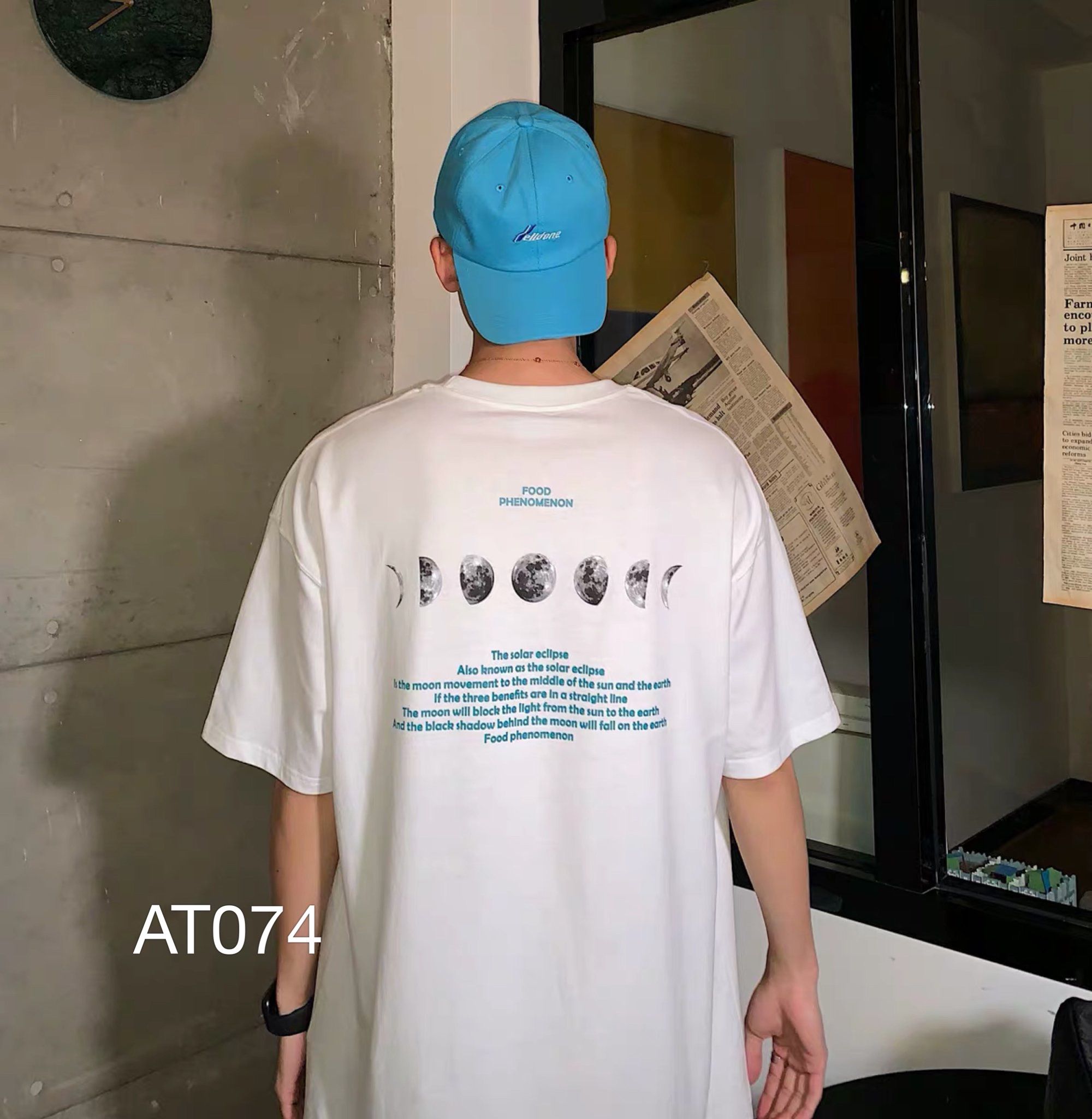 AT074 - ÁO THUN MOON.ES 120