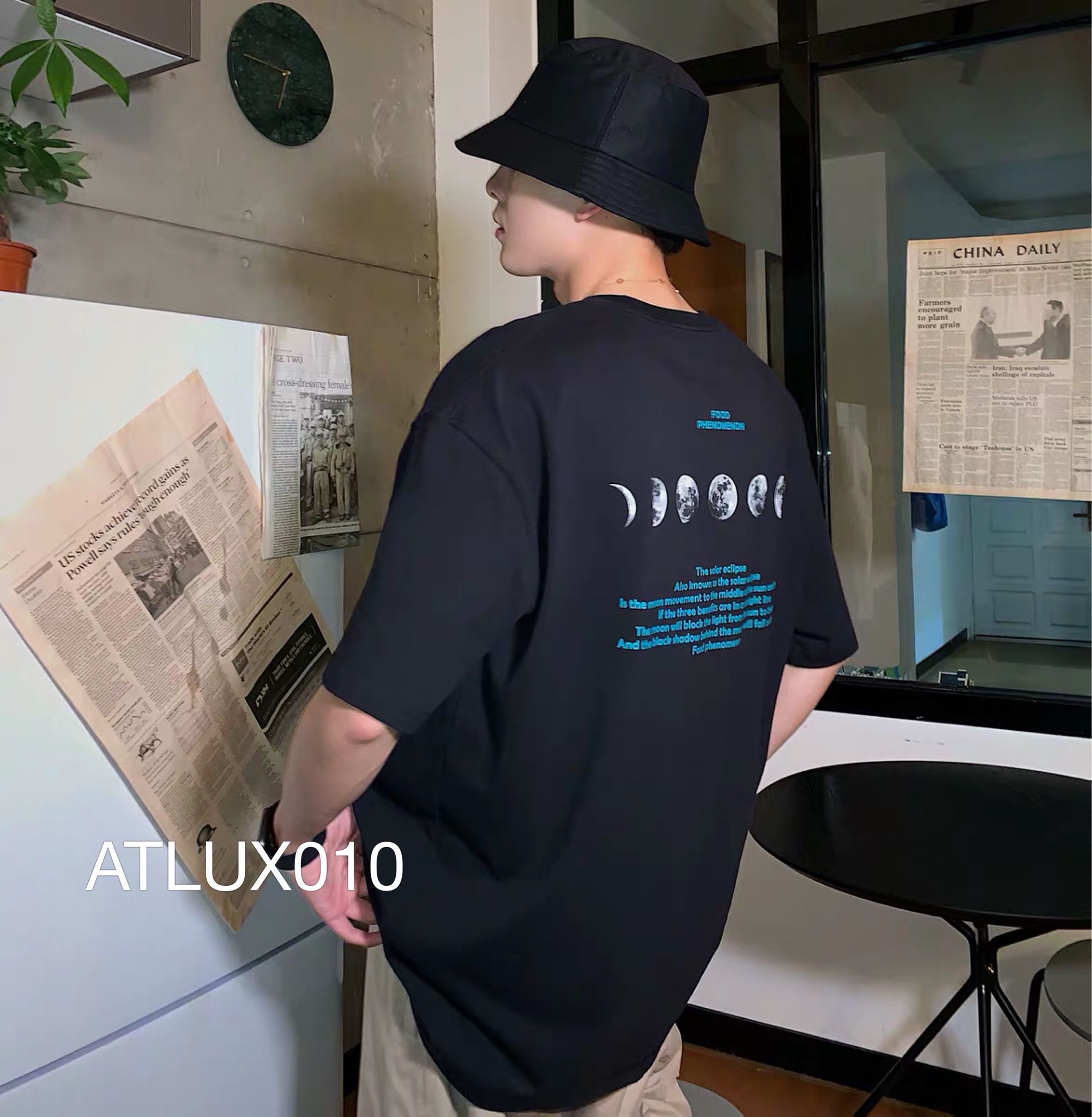 ATLUX010 - T-SHIRT MON.ES