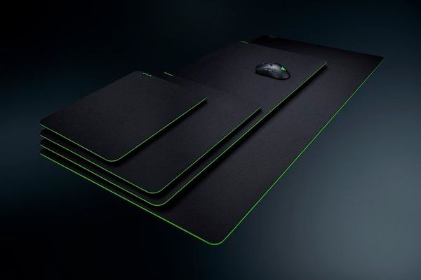 Tấm lót chuột Razer Gigantus V2 - Soft Gaming Mouse Mat XXXL