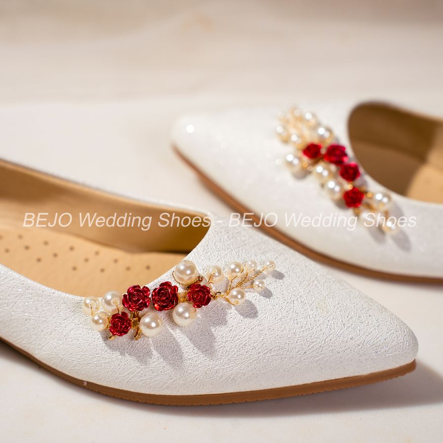 Giày cưới cao cấp Bejo B44.03 Nụ hoa đỏ,cành ngọc