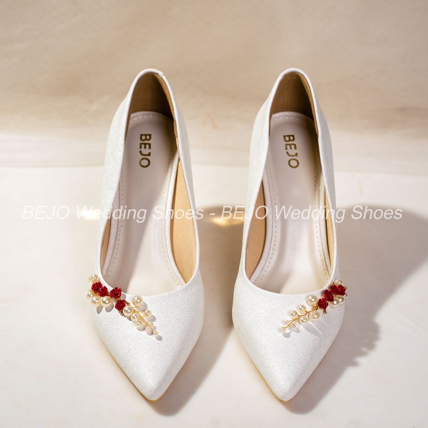 Giày cưới cao cấp Bejo H80.G.03 Nụ hoa đỏ, cành ngọc