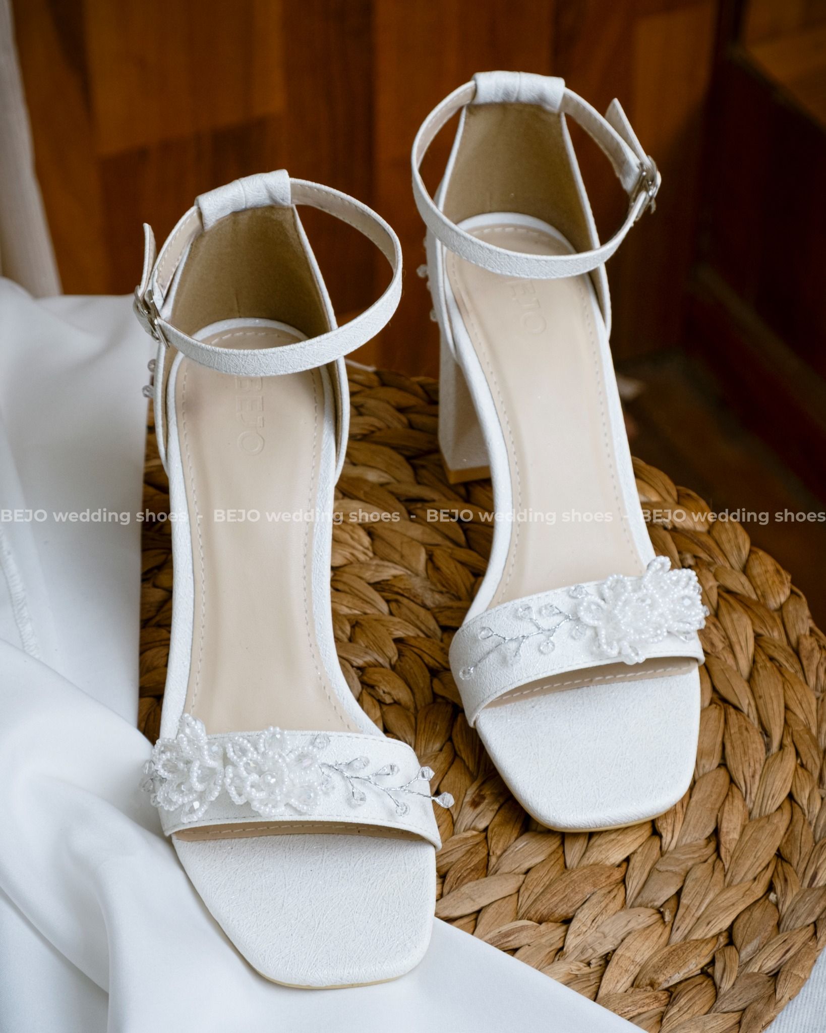 Giày cưới cao cấp BEJO WEDDING SHOSE- S46.7P.05 hoa cườm