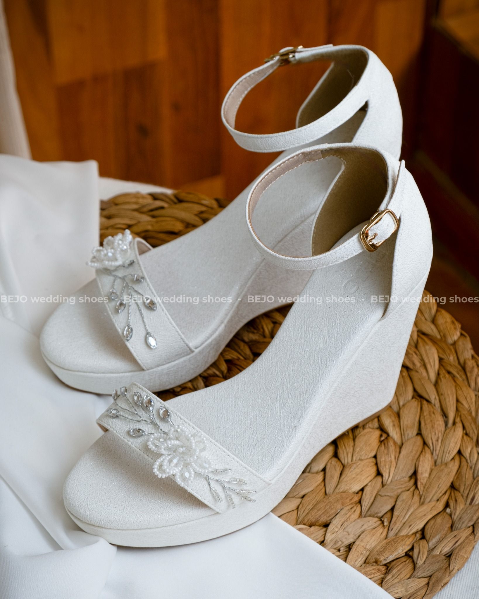 Giày cưới cao cấp BEJO WEDDING SHOSE- W07.03 Hoa cườm