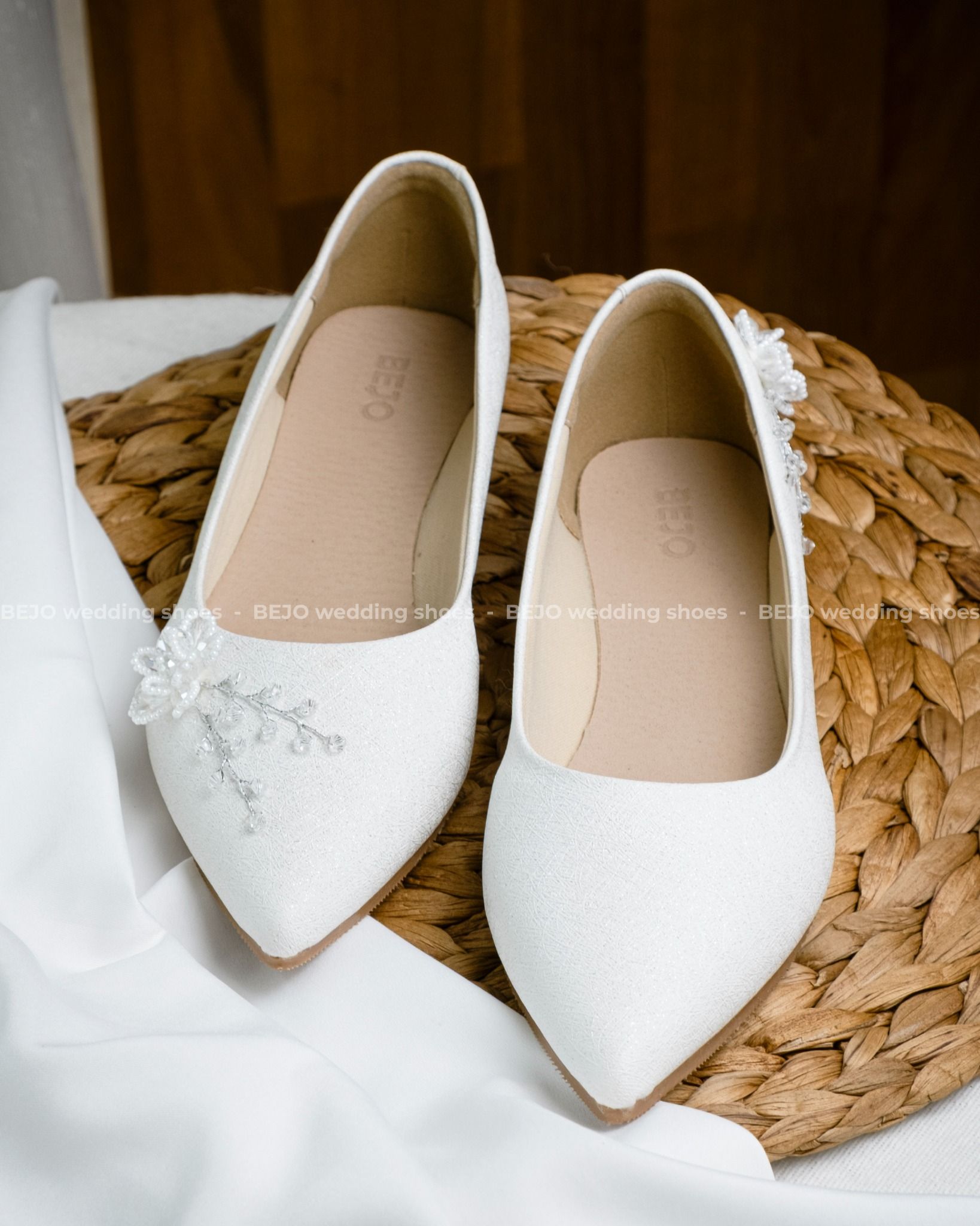 Giày cưới cao cấp BEJO WEDDING SHOSE- B44.04 hoa cườm