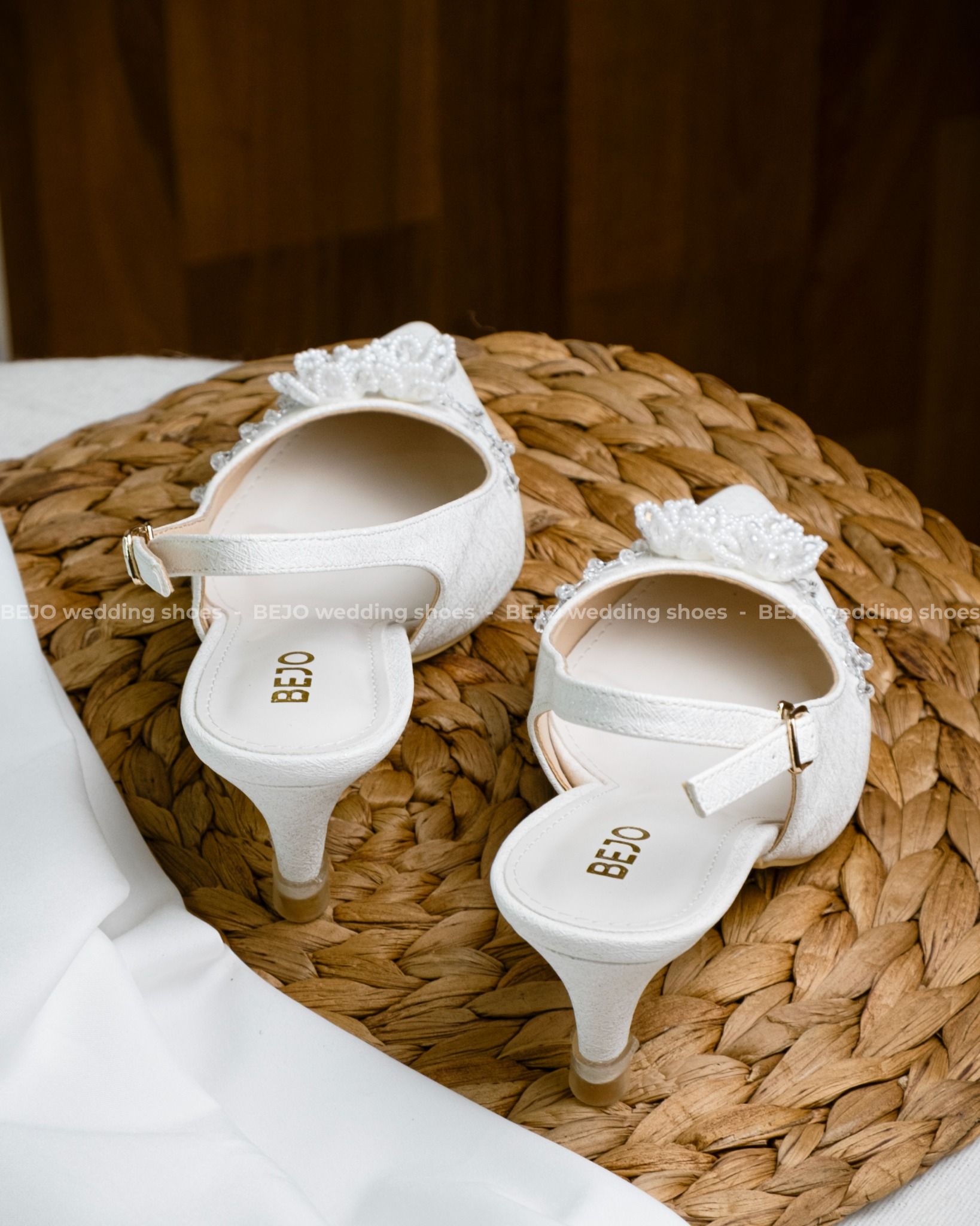 Giày cưới cao cấp BEJO WEDDING SHOSE- H82.03 hoa cườm