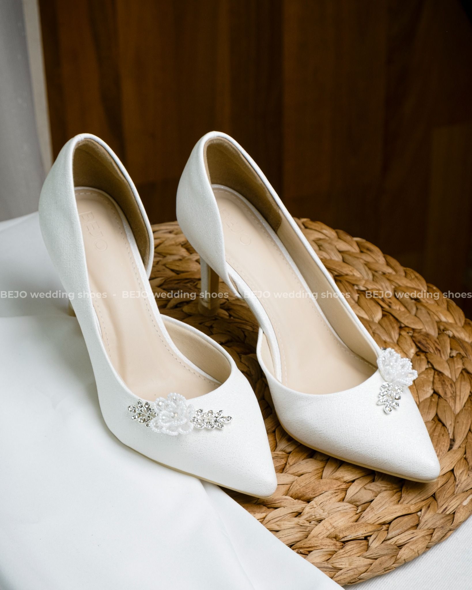Giày cưới cao cấp BEJO WEDDING SHOSE- H51.03 hoa cườm